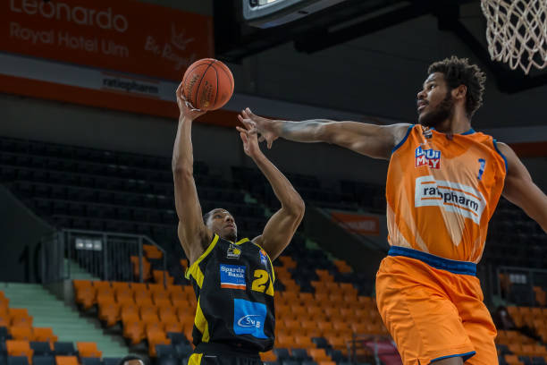 多支持这位 多支持这位